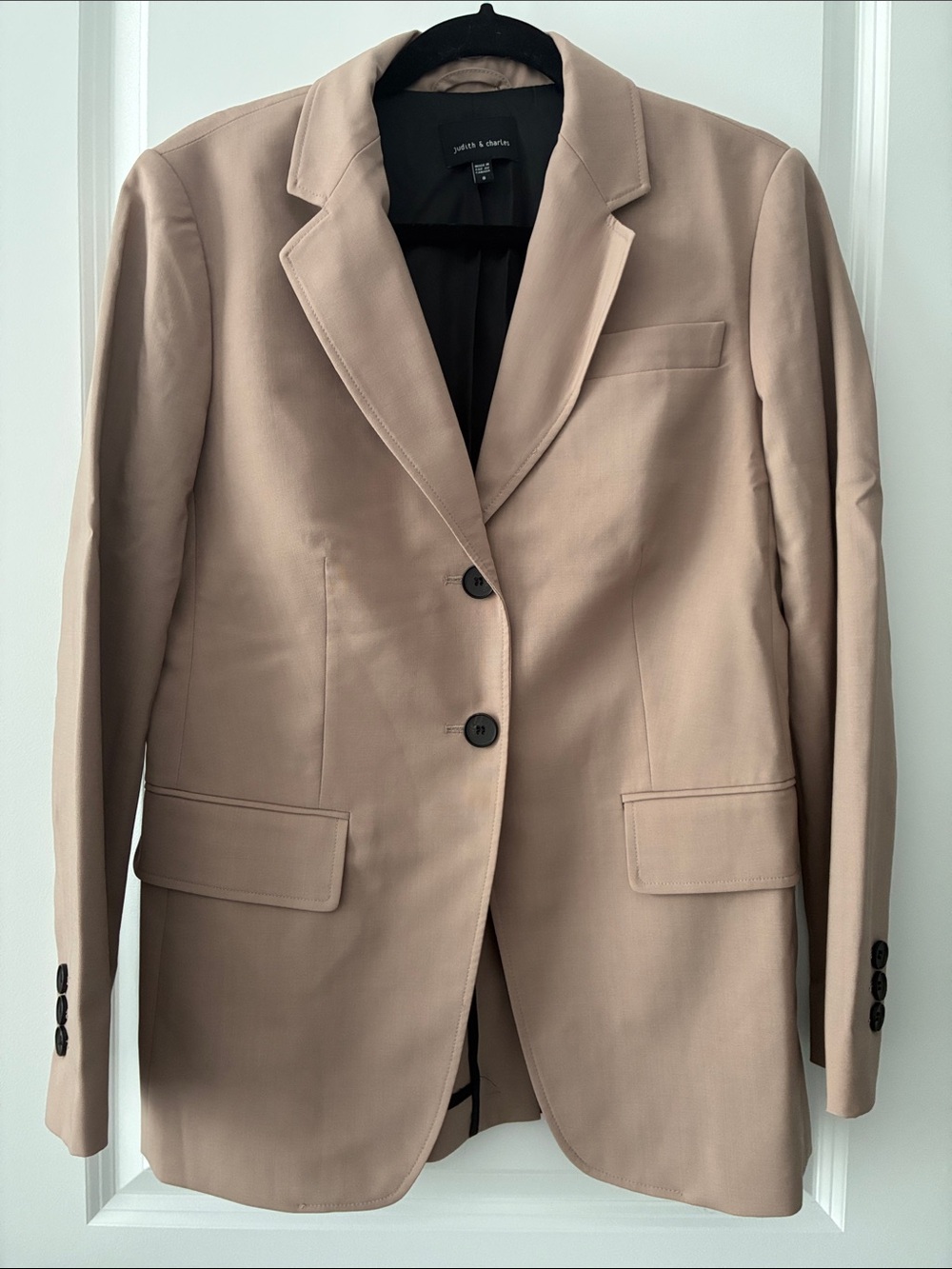 NWOT Judith & Charles Size 8 2-Button Blazer
